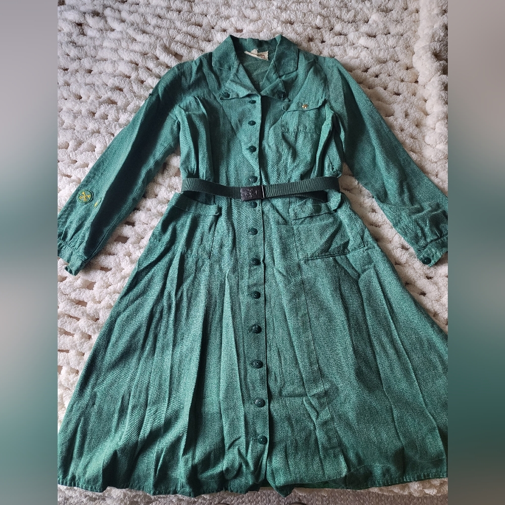 Vintage 1960's girlscout uniform